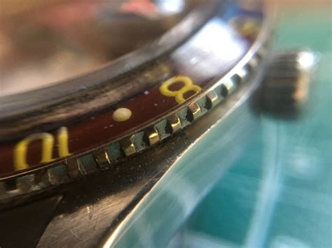 rolex bezel fade marks|rolex 6542 bezel replacement.